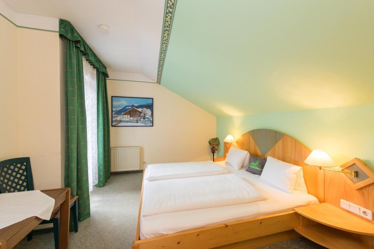 Hotel Moelltalerhof Rangersdorf Room photo